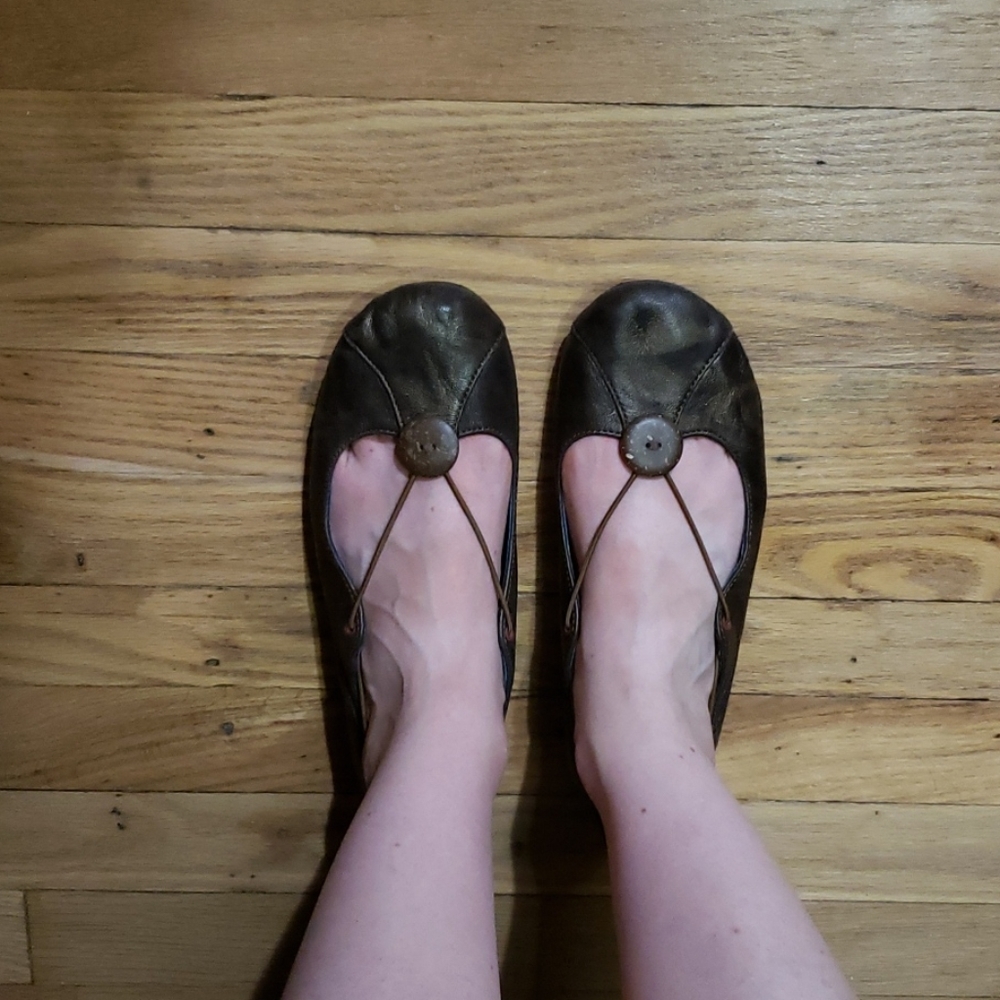 Leather flats